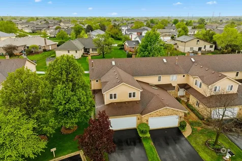 8111 Brushwood Lane Tinley Park IL 60487