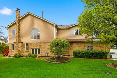8111 Brushwood Lane Tinley Park IL 60487