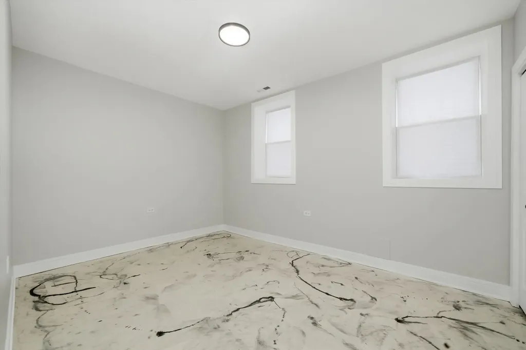 7146 South Constance Avenue Chicago IL 60649