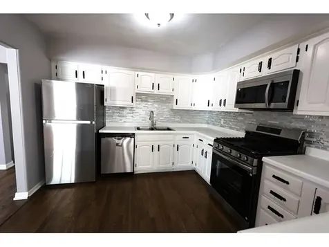 24 166TH Place Calumet City IL 60409