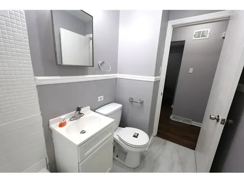 24 166TH Place Calumet City IL 60409