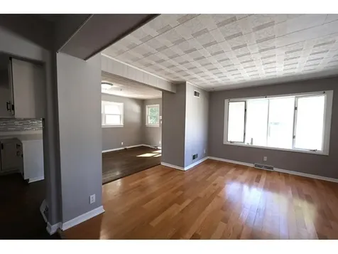 24 166TH Place Calumet City IL 60409