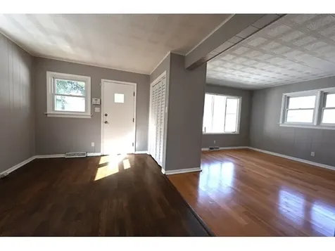 24 166TH Place Calumet City IL 60409