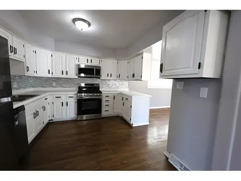 24 166TH Place Calumet City IL 60409
