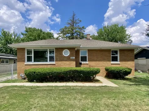 1238 East 166th Street South Holland IL 60473