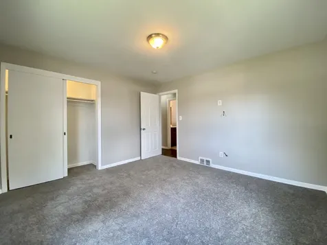 1238 East 166th Street South Holland IL 60473