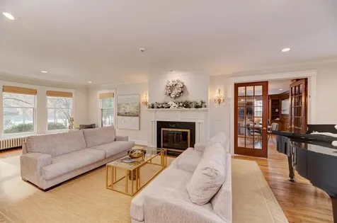 1499 Sheridan Road Highland Park IL 60035