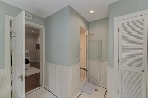 1499 Sheridan Road Highland Park IL 60035