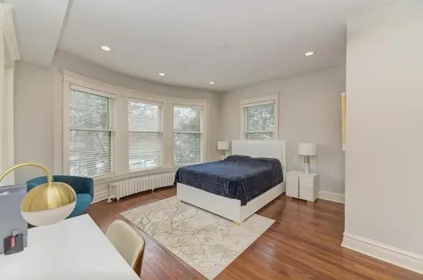 1499 Sheridan Road Highland Park IL 60035
