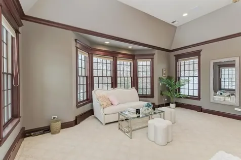 1499 Sheridan Road Highland Park IL 60035