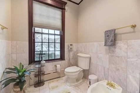 1499 Sheridan Road Highland Park IL 60035