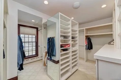 1499 Sheridan Road Highland Park IL 60035