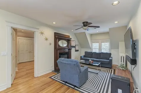 1499 Sheridan Road Highland Park IL 60035