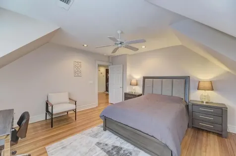 1499 Sheridan Road Highland Park IL 60035