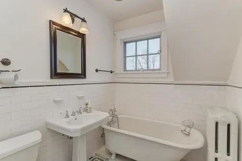 1499 Sheridan Road Highland Park IL 60035
