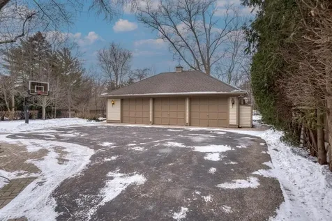1499 Sheridan Road Highland Park IL 60035