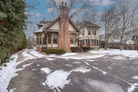 1499 Sheridan Road Highland Park IL 60035