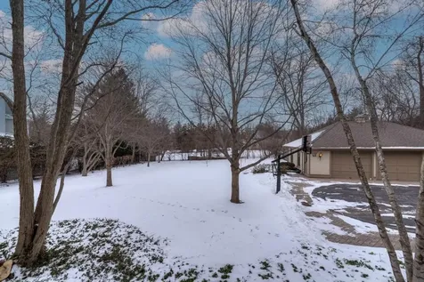 1499 Sheridan Road Highland Park IL 60035