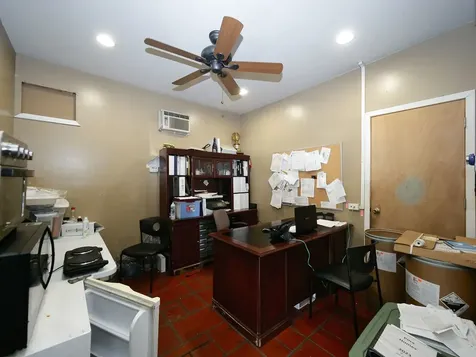 5000 West Cermak Road W Cicero IL 60804
