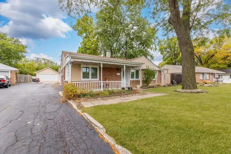 9909 Elm Circle Drive Oak Lawn IL 60453