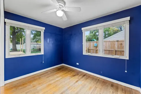 9909 Elm Circle Drive Oak Lawn IL 60453