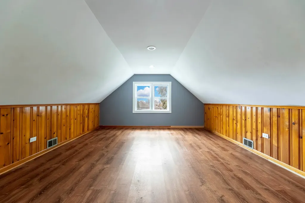 3424 West 73rd Street Chicago IL 60629