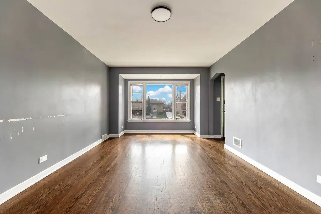 3424 West 73rd Street Chicago IL 60629