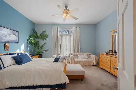 28W280 Oak Creek Court West Chicago IL 60185