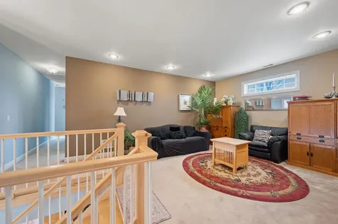 28W280 Oak Creek Court West Chicago IL 60185