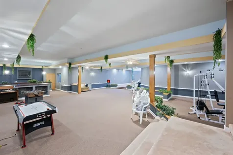 28W280 Oak Creek Court West Chicago IL 60185