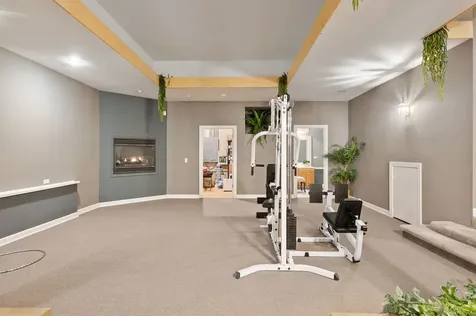 28W280 Oak Creek Court West Chicago IL 60185