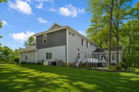 28W280 Oak Creek Court West Chicago IL 60185