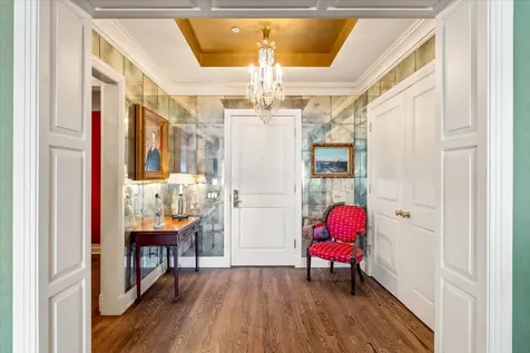 800 North Michigan Avenue Chicago IL 60611