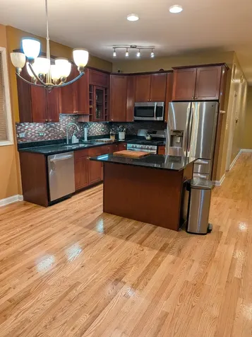 435 East 42nd Street Chicago IL 60653