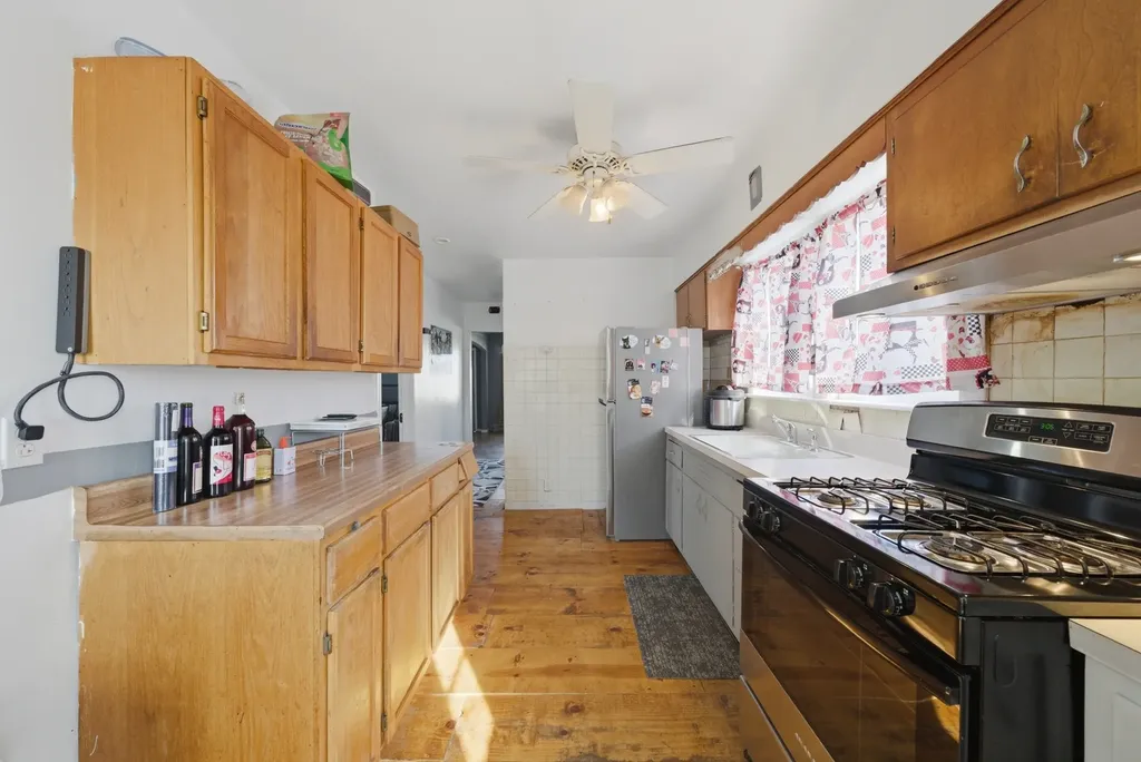 3524 North Ozark Avenue Chicago IL 60634
