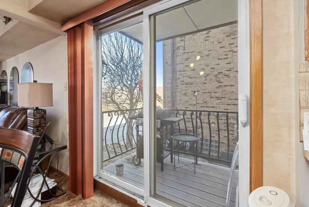 6237 South Newland Avenue Chicago IL 60638