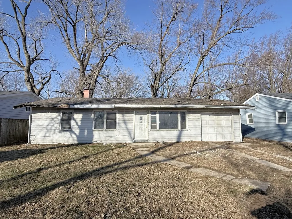 3330 Roesner Drive Markham IL 60428