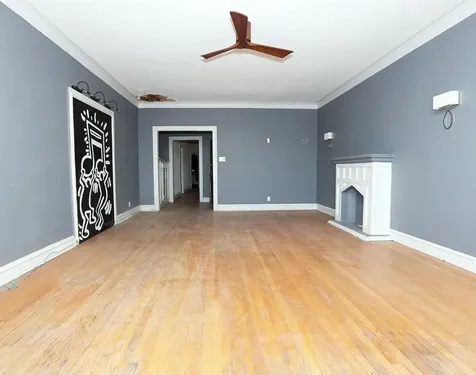 7712 South Ridgeland Avenue Chicago IL 60649