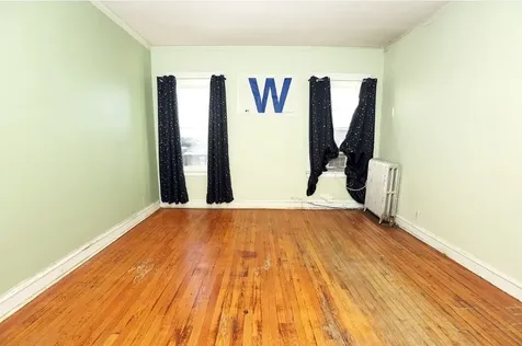 7712 South Ridgeland Avenue Chicago IL 60649