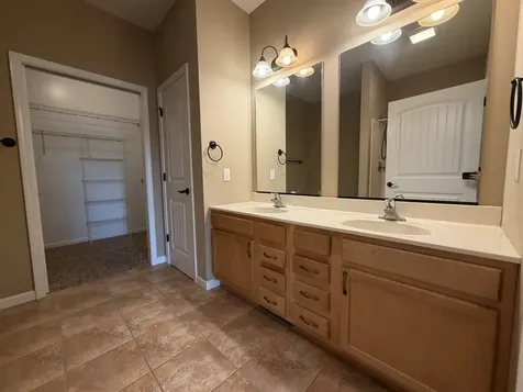 1709 Timber Wolf Lane Mahomet IL 61853