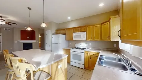 1709 Timber Wolf Lane Mahomet IL 61853