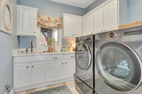 1617 Waterford Place Bourbonnais IL 60914