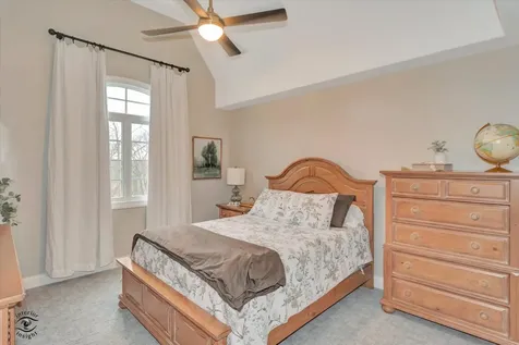 1617 Waterford Place Bourbonnais IL 60914