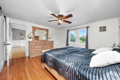 14716 Il Route 176 Highway Woodstock IL 60098