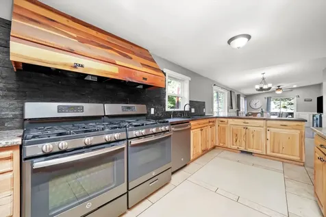 14716 Il Route 176 Highway Woodstock IL 60098