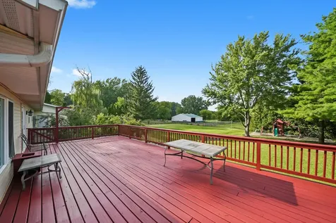 14716 Il Route 176 Highway Woodstock IL 60098