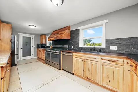 14716 Il Route 176 Highway Woodstock IL 60098