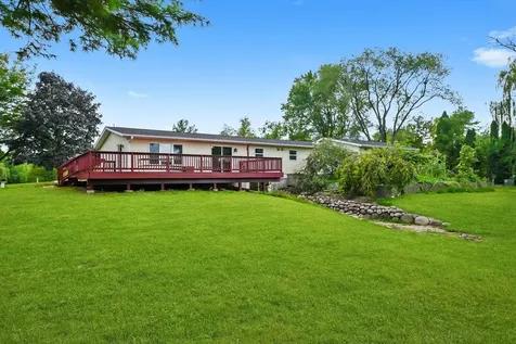 14716 Il Route 176 Highway Woodstock IL 60098
