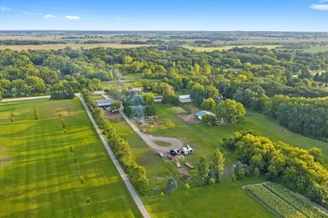 14716 Il Route 176 Highway Woodstock IL 60098