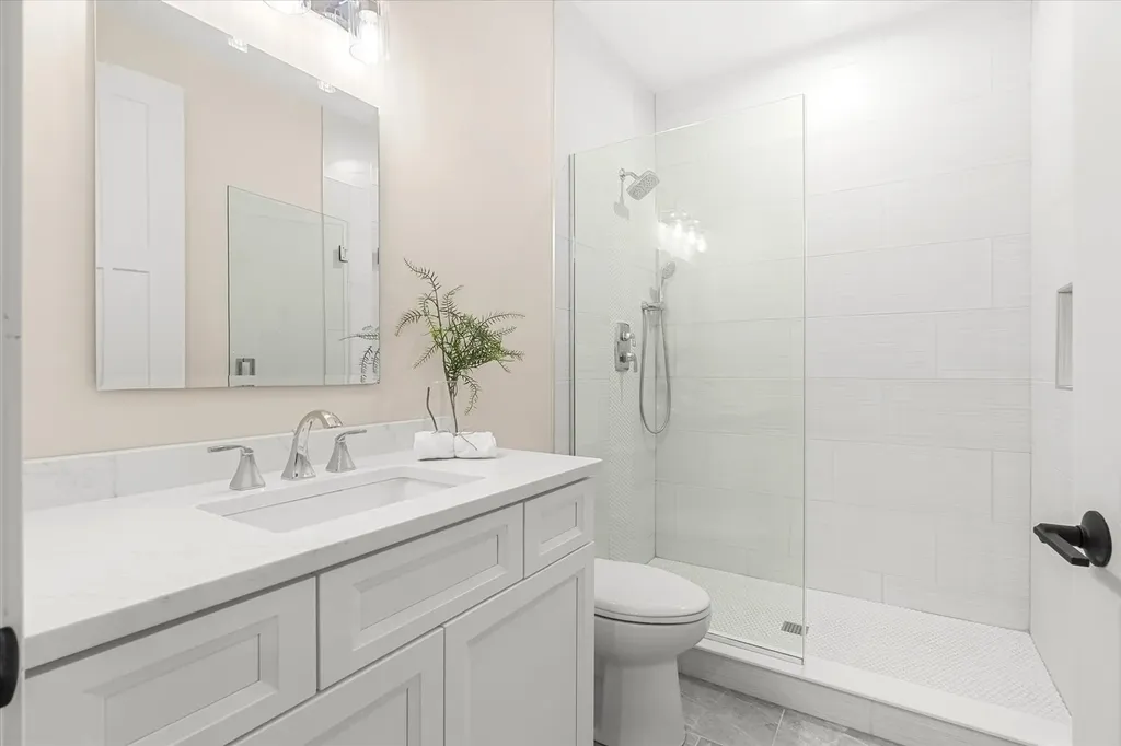 520 North Sleight Street Naperville IL 60563